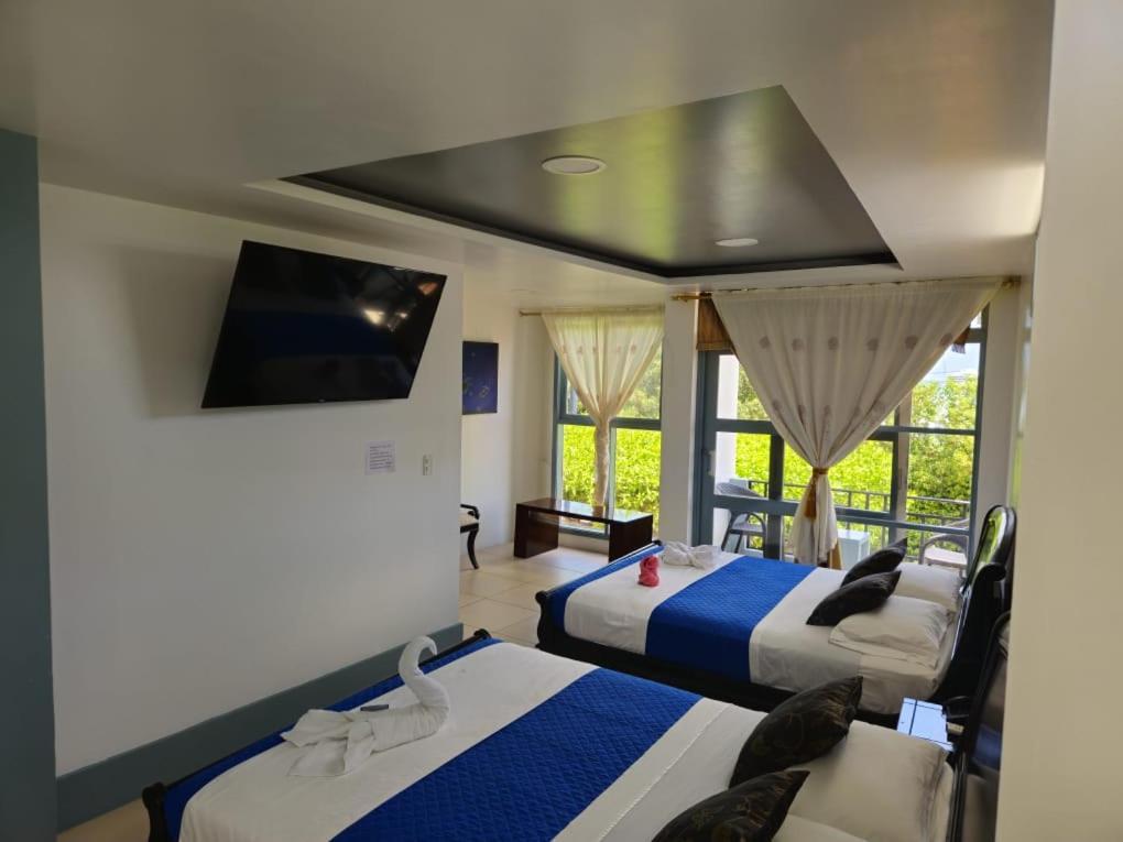 Flightless Cormorant Otel Puerto Ayora  Dış mekan fotoğraf