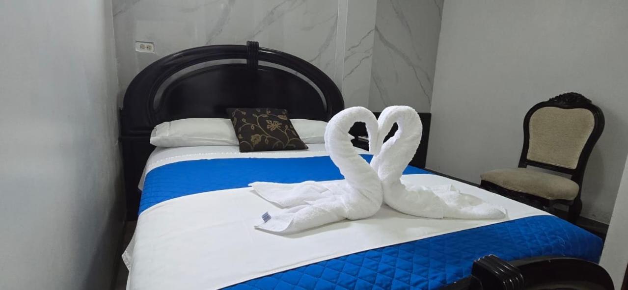 Flightless Cormorant Otel Puerto Ayora  Dış mekan fotoğraf